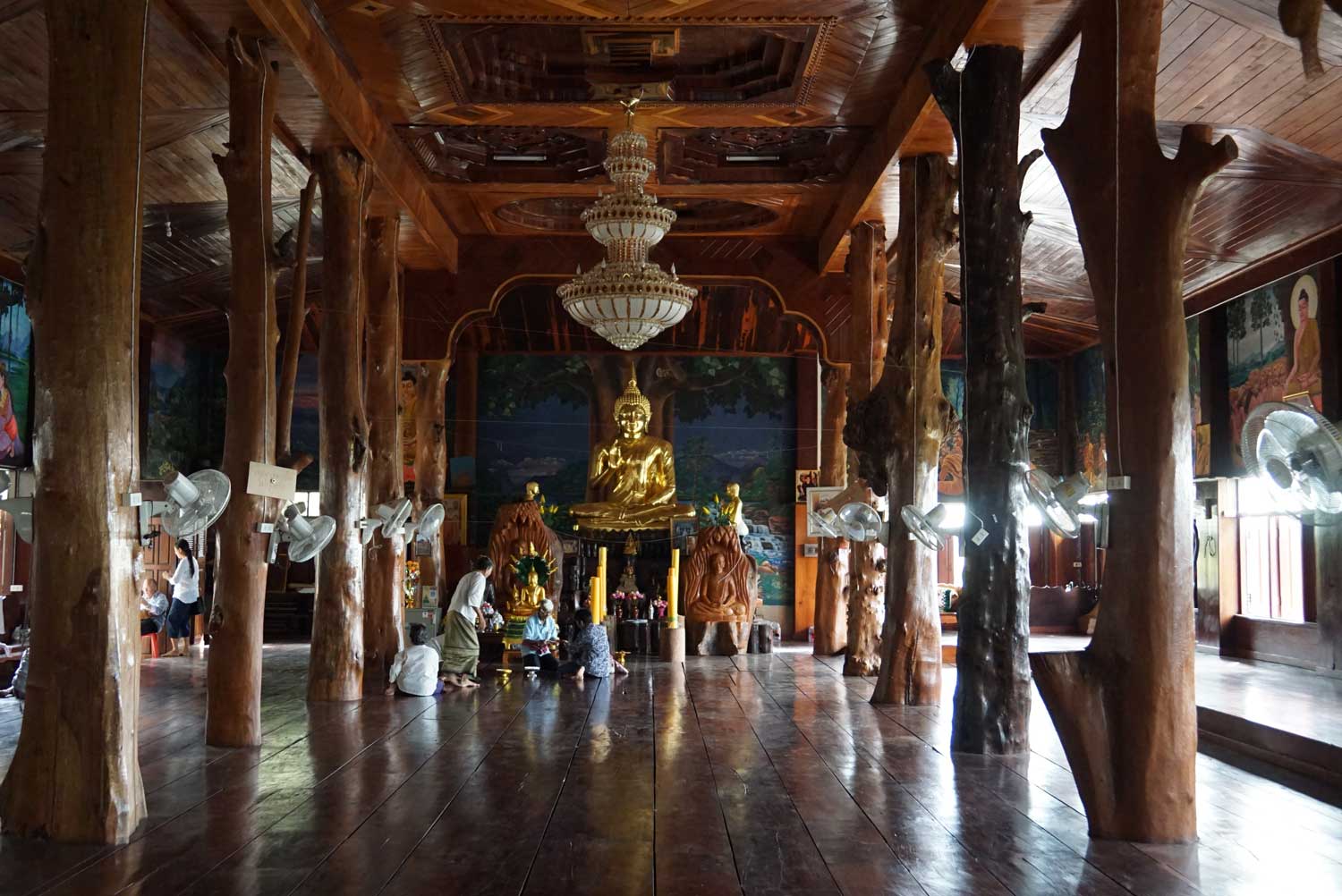 Wat Phu Tapao Thong
